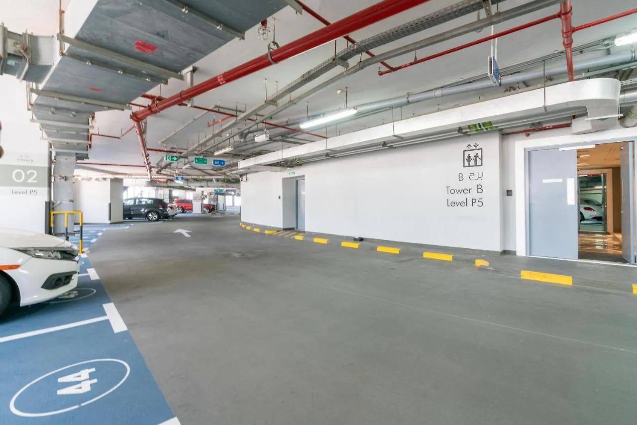 Globalstay Damac Towers By Paramount In Business Bay Dubai 0*,