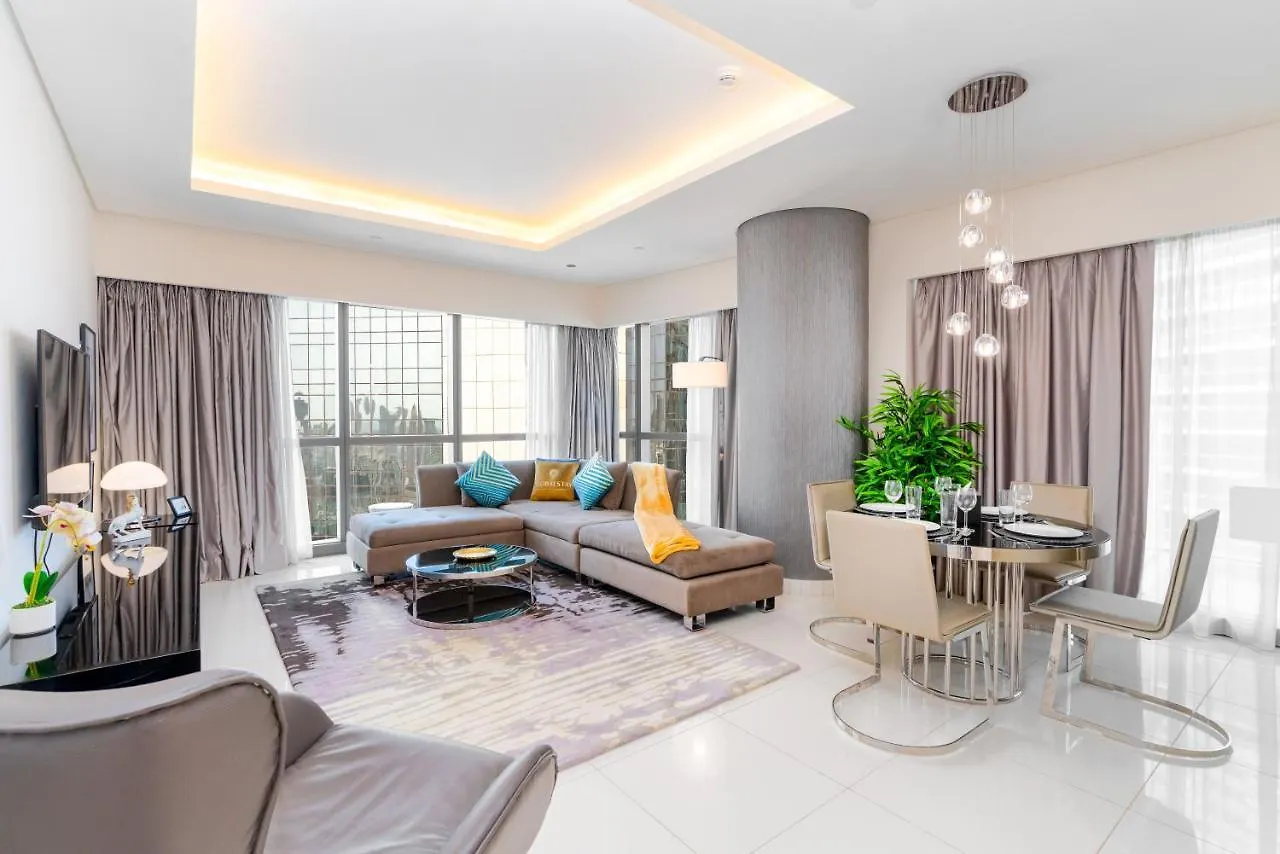 Globalstay Damac Towers By Paramount In Business Bay Dubai United Arab Emirates