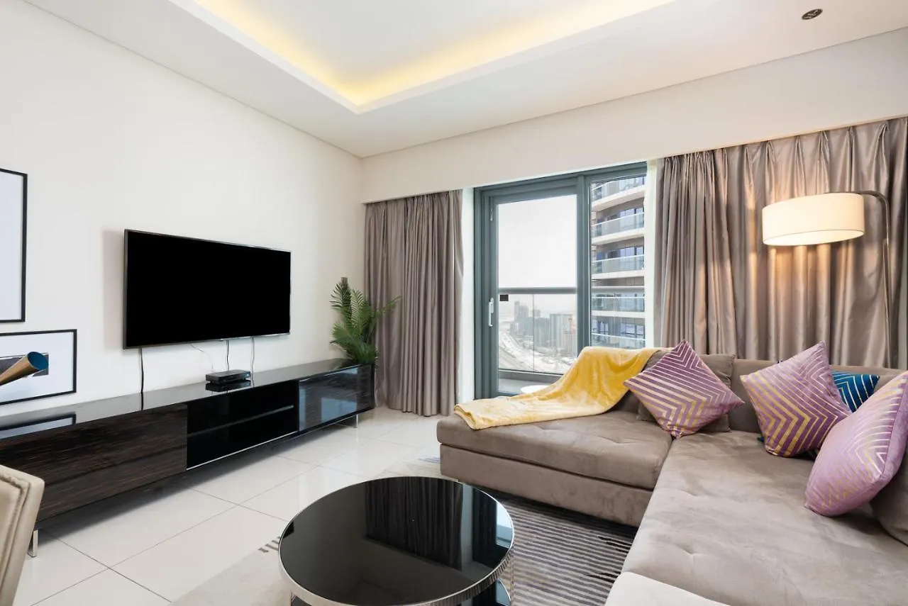 Globalstay Damac Towers By Paramount In Business Bay Dubai 0*,