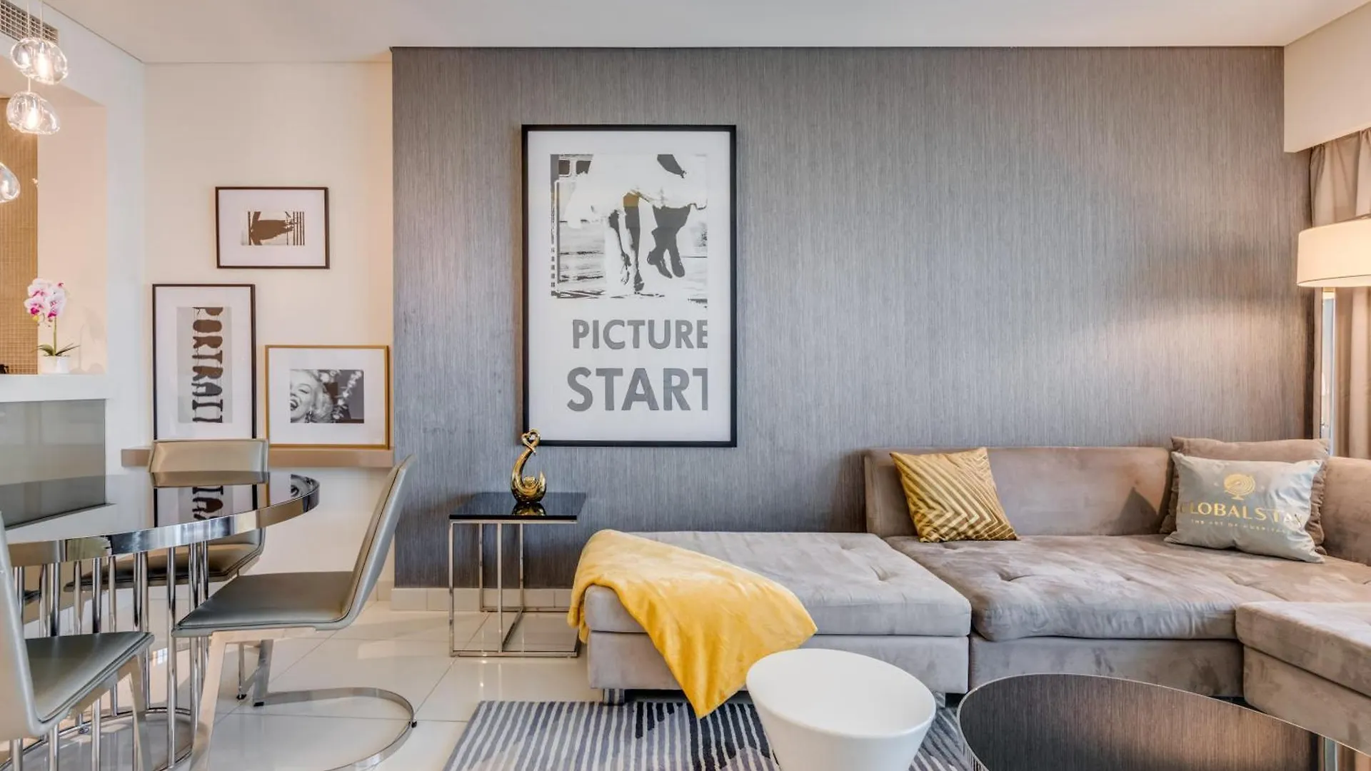 Globalstay Damac Towers By Paramount In Business Bay Dubai United Arab Emirates