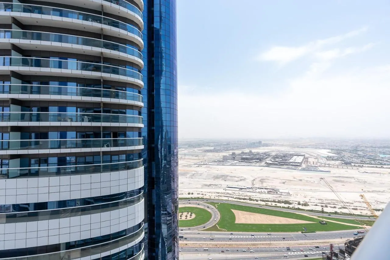 Globalstay Damac Towers By Paramount In Business Bay Dubai United Arab Emirates